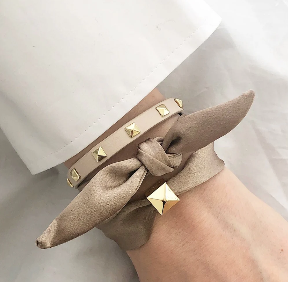 LEATHER STUD BRACELET MINI VANILLA